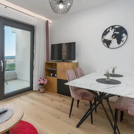 Luxury Residence Luca Krk Town Buitenkant foto