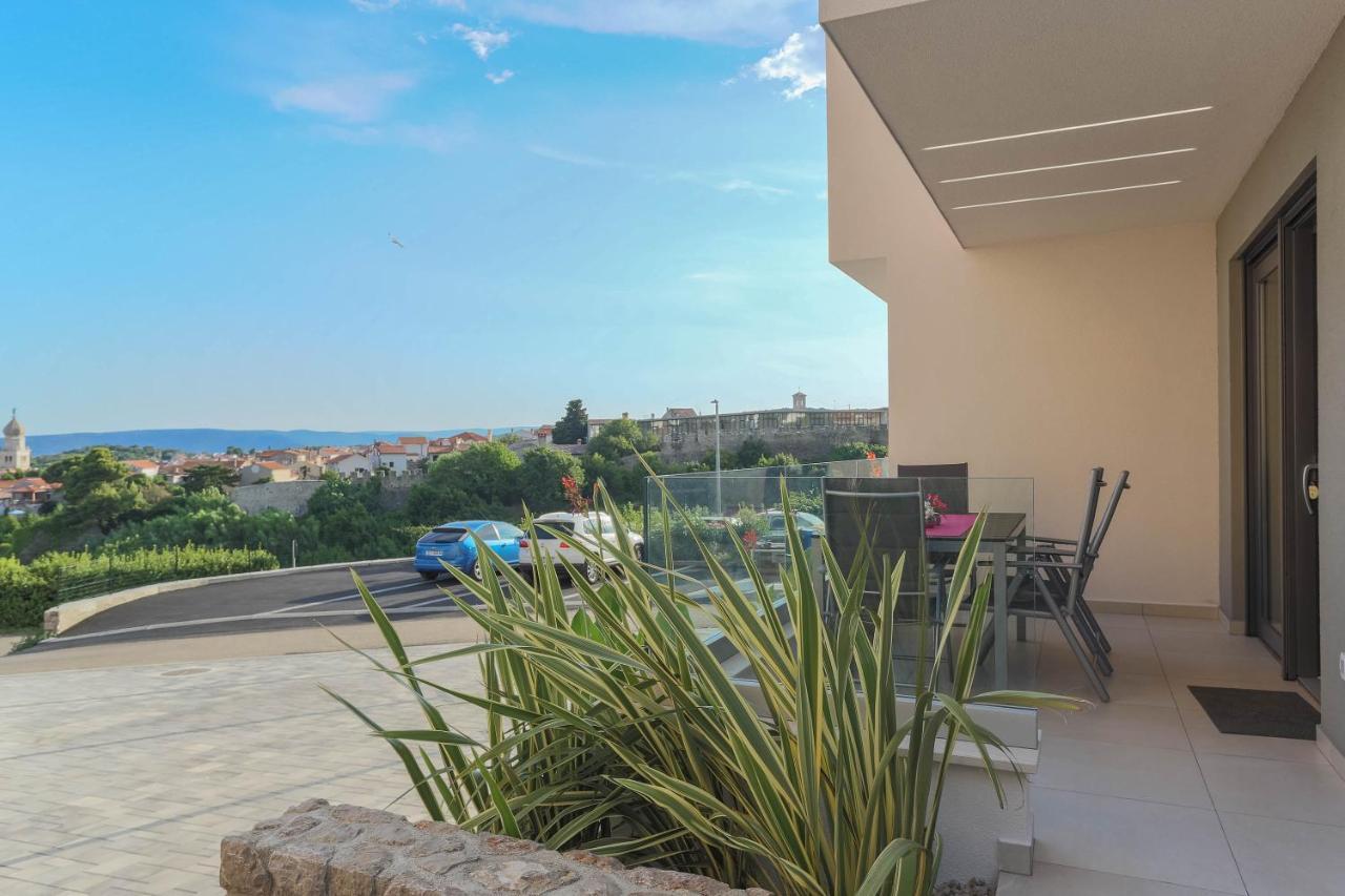 Luxury Luca Apartment Krk Town